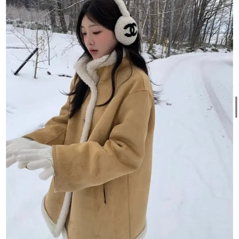 [BUNJANG] Onedmin Camel Faux Shearling Jacket / 온드민 무스탕