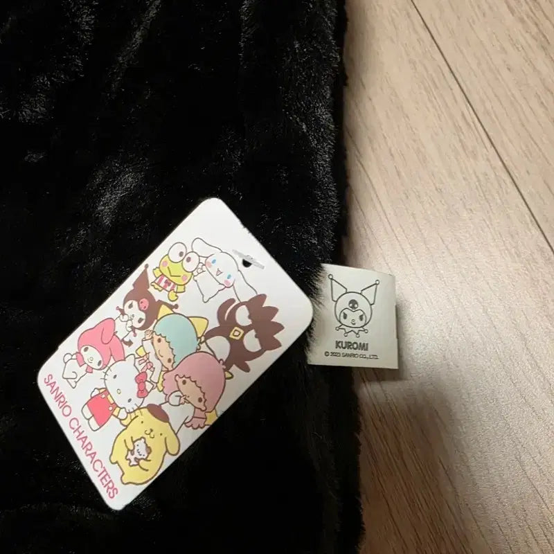 [BUNJANG] Sanrio Kuromi Fur Tote Bag / 산리오 쿠로미 퍼 토트백 새상품