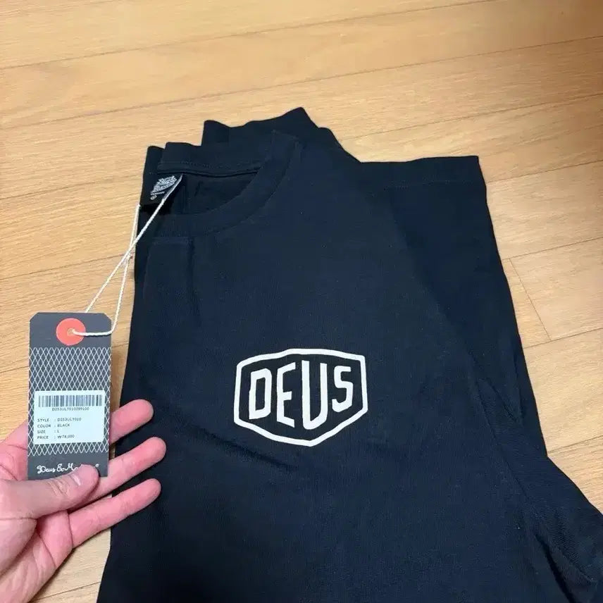 [BUNJANG] Deus Seoul Long Sleeve Shirt (Black) - L / 데우스 서울 롱슬리브 검정 L
