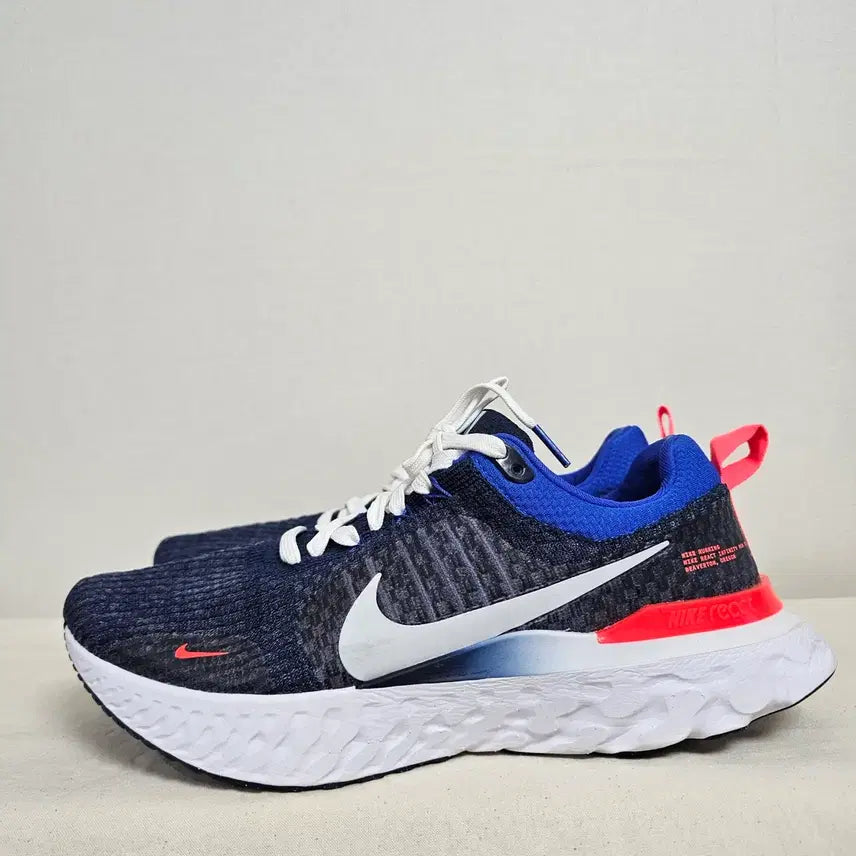 [BUNJANG] Nike React Infinity Run Flyknit 3 Sneakers / 275나이키 리액트 인피니티 런 플라이니트3  -408