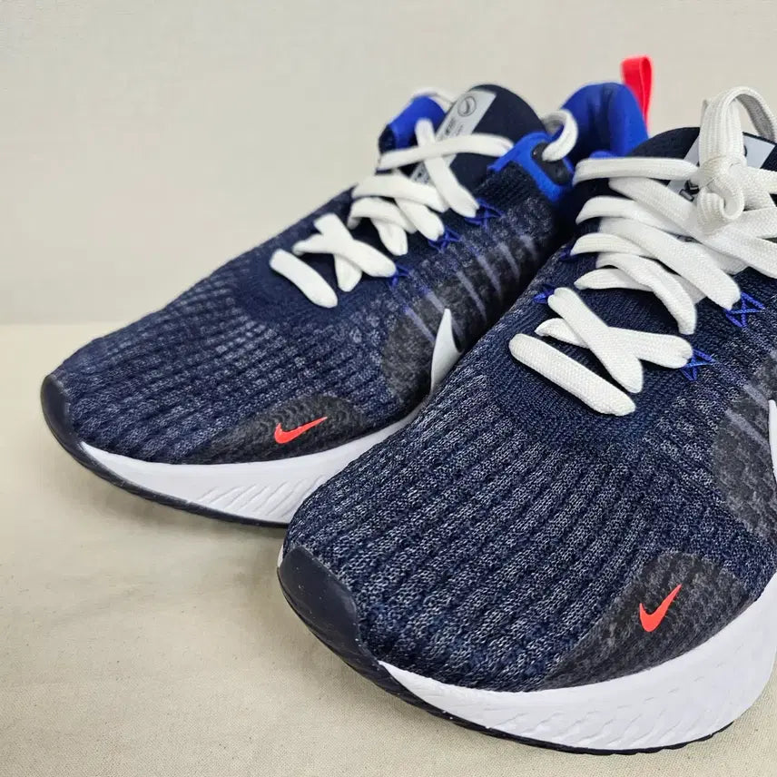 [BUNJANG] Nike React Infinity Run Flyknit 3 Sneakers / 275나이키 리액트 인피니티 런 플라이니트3  -408