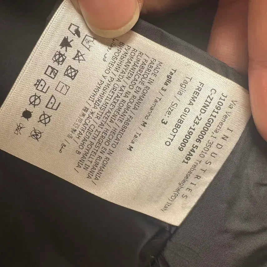 [BUNJANG] 몽클레어 프레마 남성자켓 3사이즈 Frema 클루니 김현우 / 몽클레어 프레마 남성자켓 3사이즈 Frema 클루니 김현우