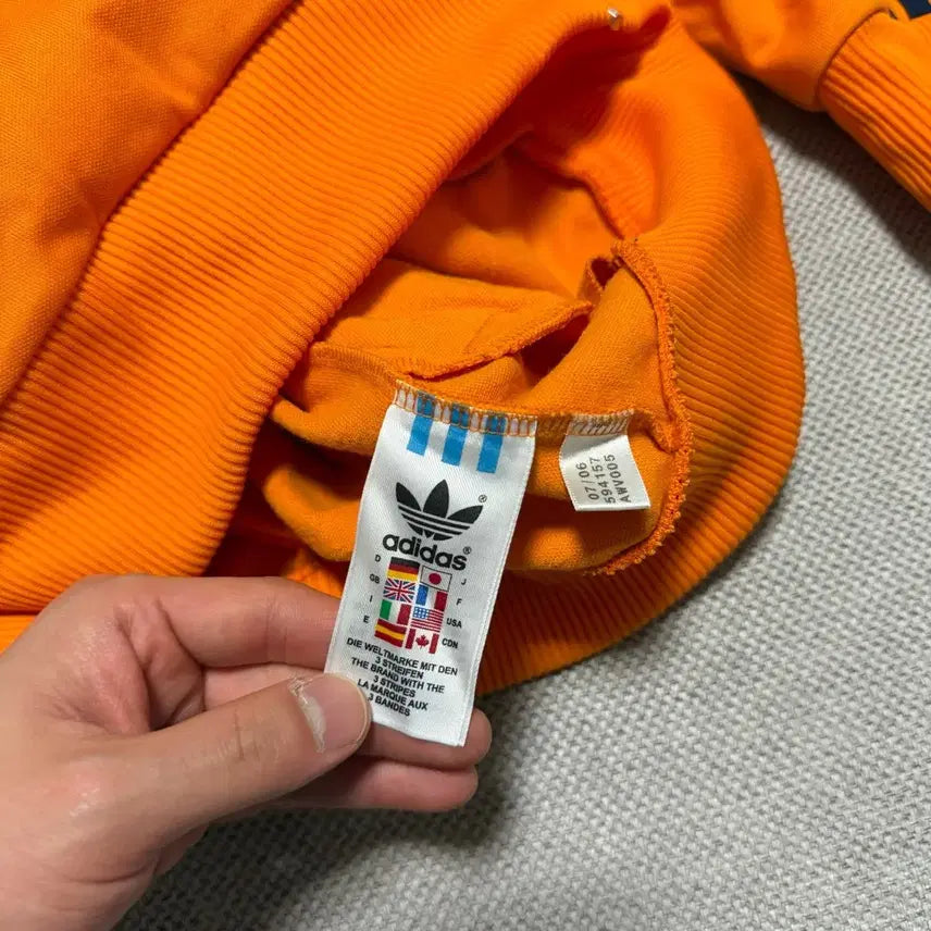 [BUNJANG] Adidas Old School Bear Embroidered Track Top / 아디다스 올드스쿨 베어 자수 트랙탑