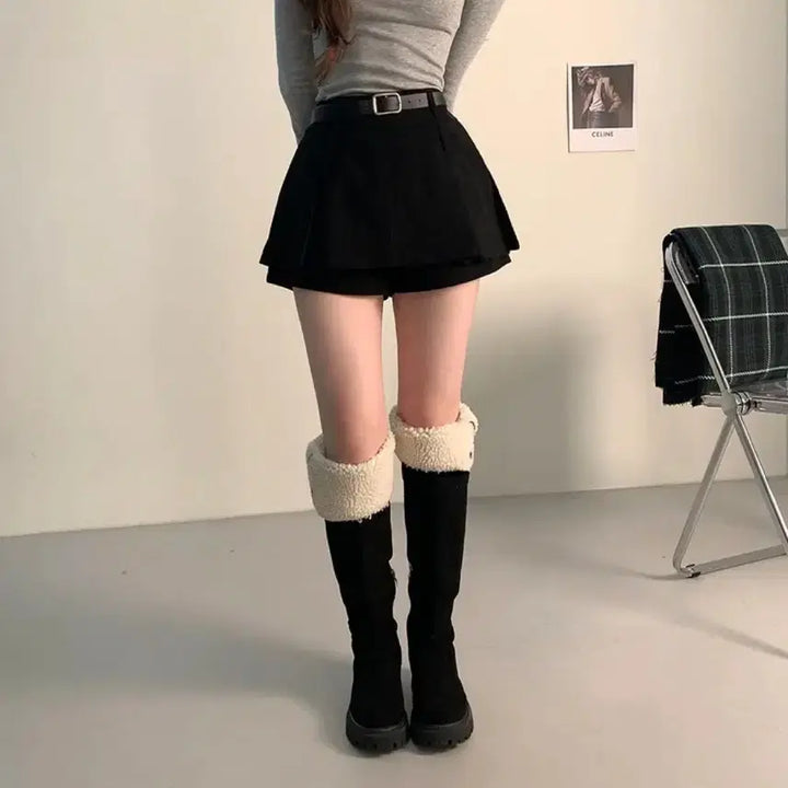 [BUNJANG] Hinic 쇼퍼랜드 어텀베니토 코듀로이 Pleated Skort / 코듀로이 플리츠 스커트 반바지 히니크쇼퍼랜드어텀베니토공구우먼퓨어다프롬데이
