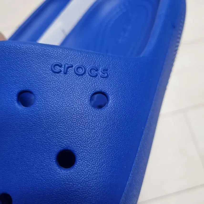 [BUNJANG] Crocs Blue 220mm Slippers / <새상품>크록스 슬리퍼