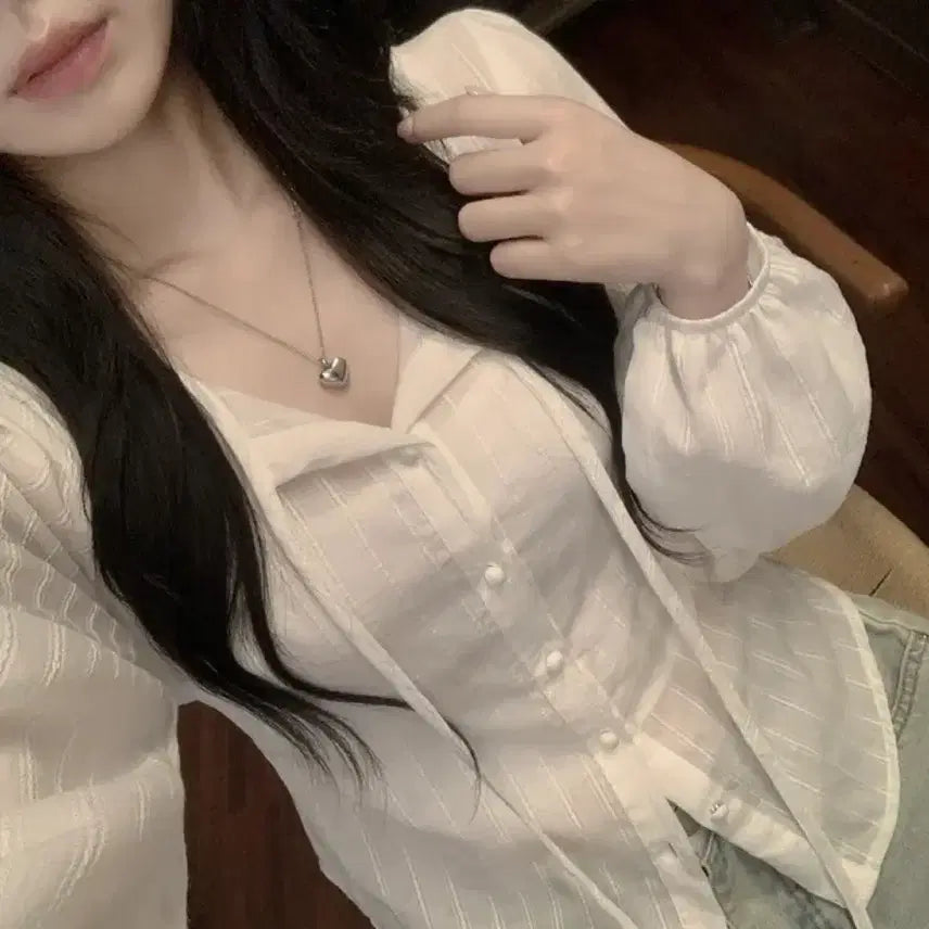 [BUNJANG] White See-Through Blouse / 화이트 시스루 블라우스 하객룩아뜨랑스98도씨히니크베이델리리얼코코베니토