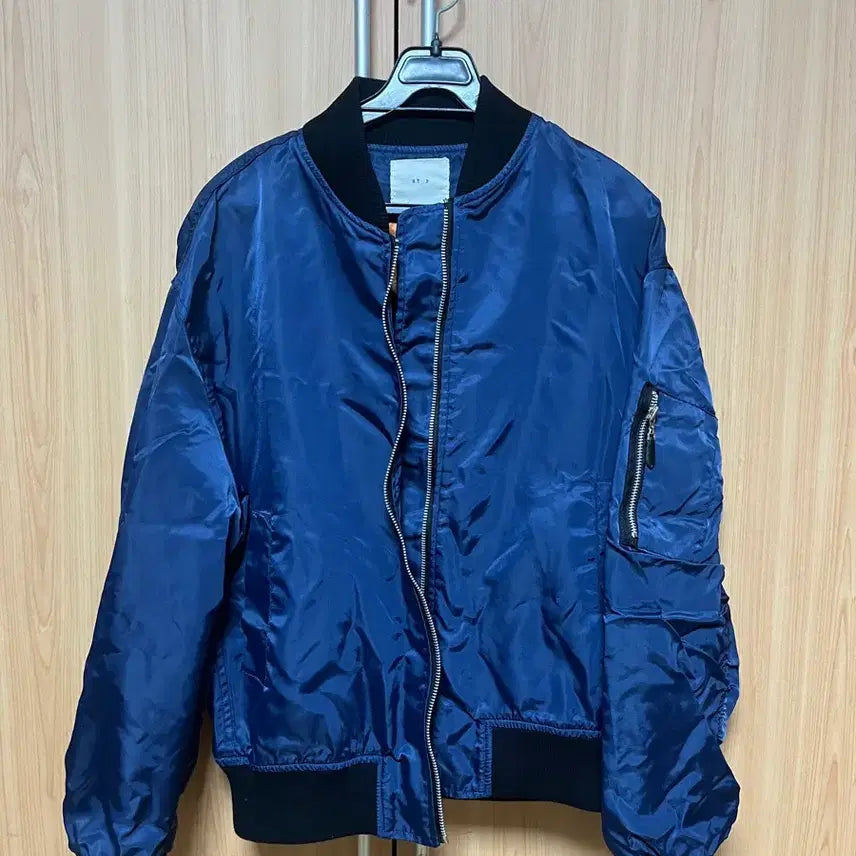 [BUNJANG] NCT Navy Bomber Jacket / 남색 항공점퍼