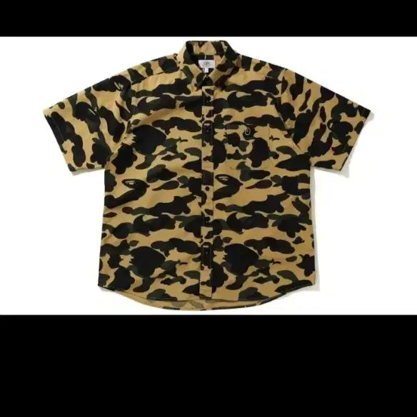 [SOLD OUT] 베이프 1st 카모 반팔 셔츠