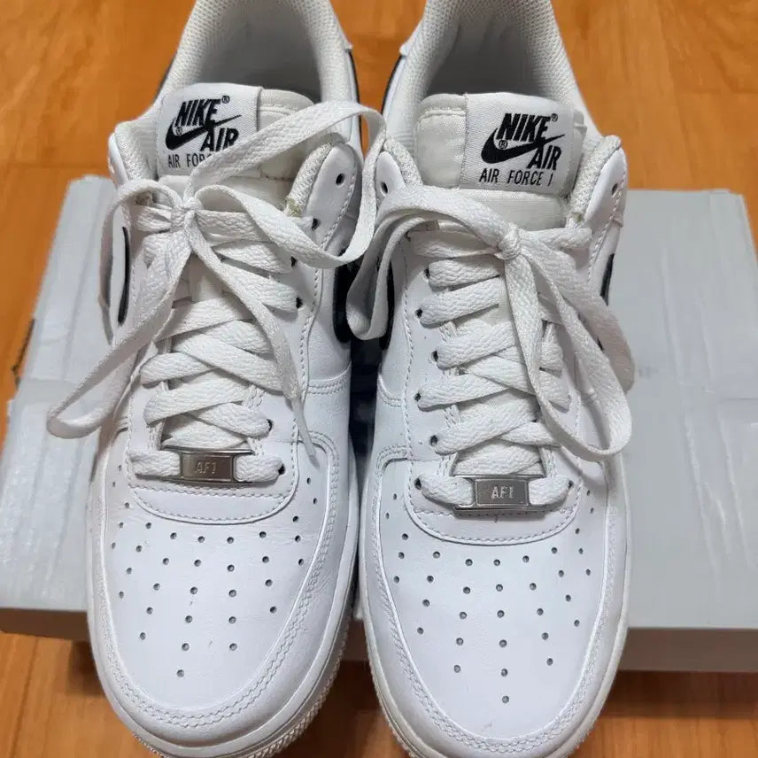 [BUNJANG] Nike Air Force 1 Low White Black (260) / 나이키 에어포스 1 로우 화이트블랙2020(260)