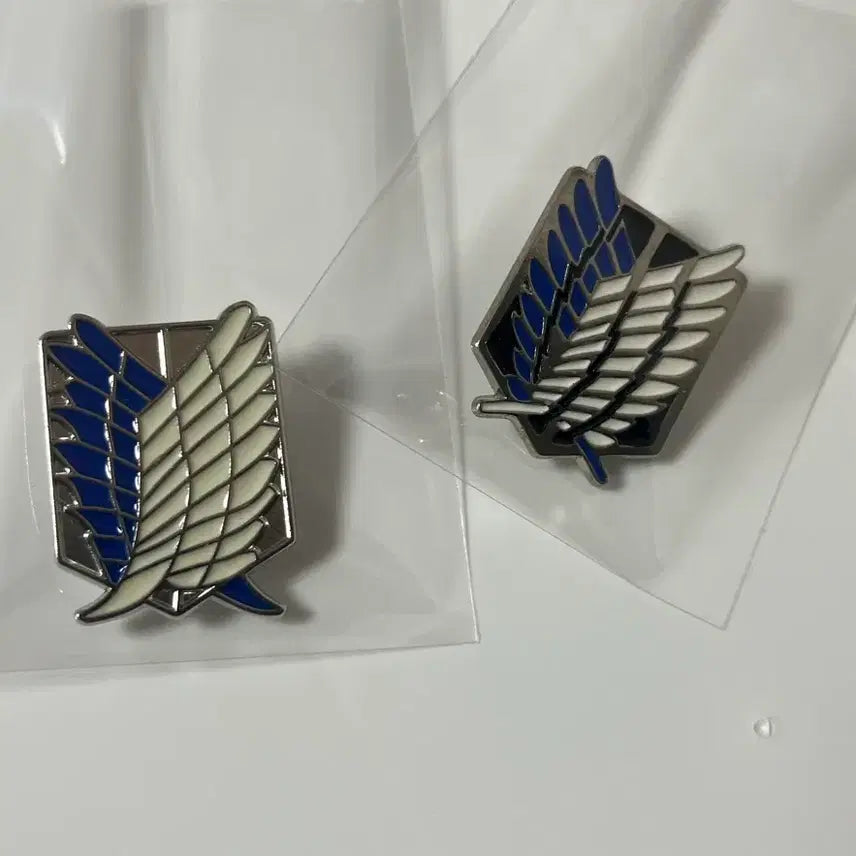 [BUNJANG] Attack on Titan Survey Corps Badge Bundle Set / 진격의거인 조사병단 배지 일괄