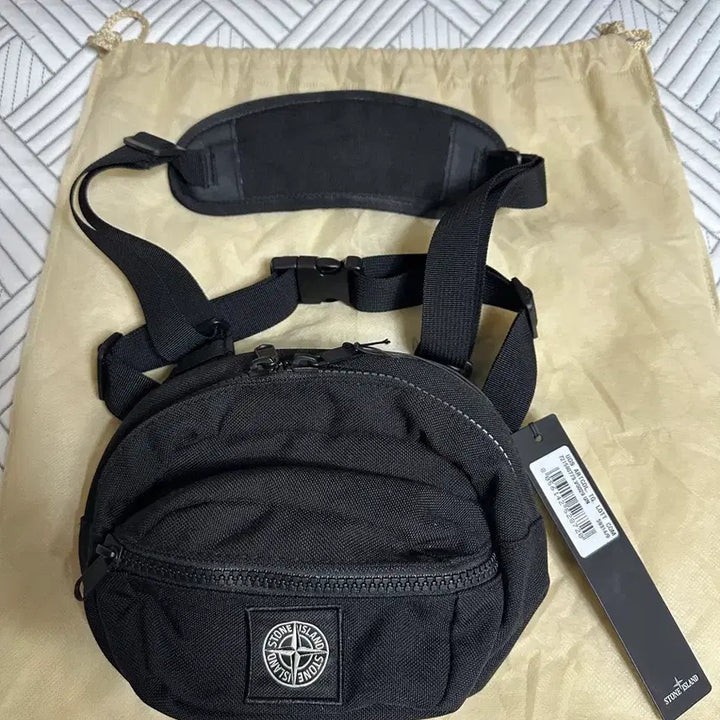 [BUNJANG] Stone Island Harness Bag Black / 스톤아일랜드 하네스 백 블랙
