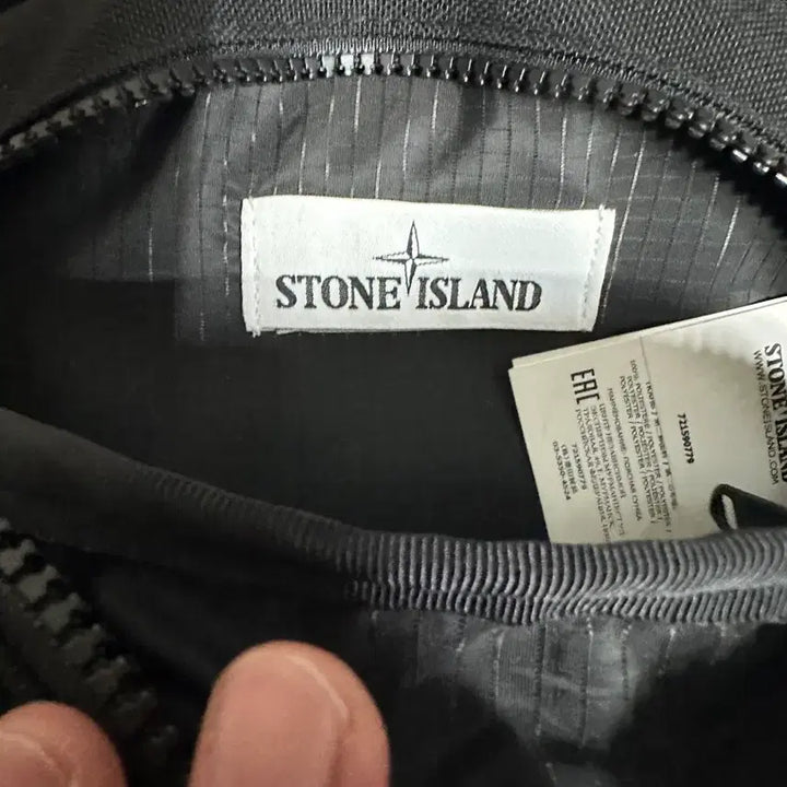 [BUNJANG] Stone Island Harness Bag Black / 스톤아일랜드 하네스 백 블랙