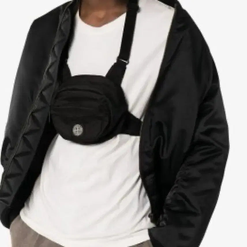 [BUNJANG] Stone Island Harness Bag Black / 스톤아일랜드 하네스 백 블랙