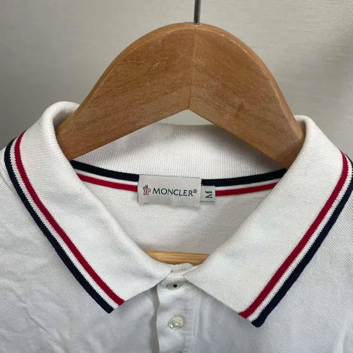 [BUNJANG] Moncler White Polo Shirt (M) / 몽클레어 화이트 카라티 M사이즈