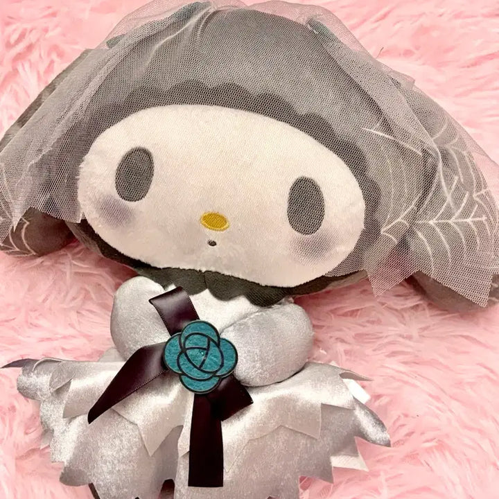 [BUNJANG] Sanrio My Melody Ghost Wedding Plush Doll / 산리오 고스트 웨딩 마이멜로디 중형 인형
