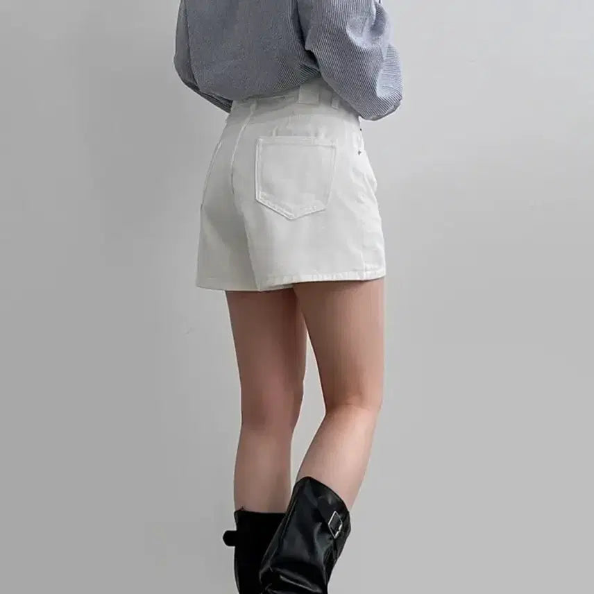 [BUNJANG] Ablie White Shorts 2XL / 새상품) 에이블리 반바지 화이트 2XL