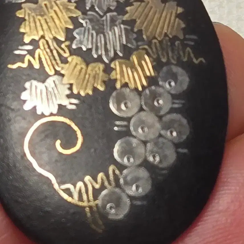[BUNJANG] Japanese Gold, Silver, and Bronze Inlay Pendant / 일본 금은동 상감 팬던트