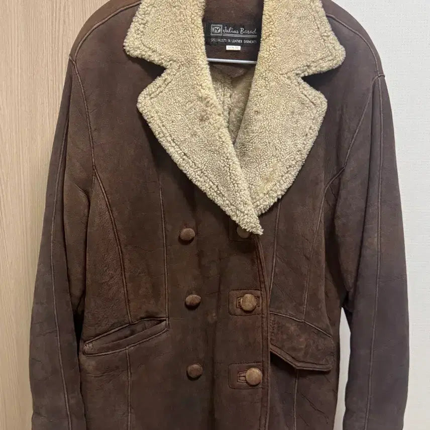 [BUNJANG] Vintage Double Button Mustang Jacket / 빈티지 더블 버튼 무스탕 자켓