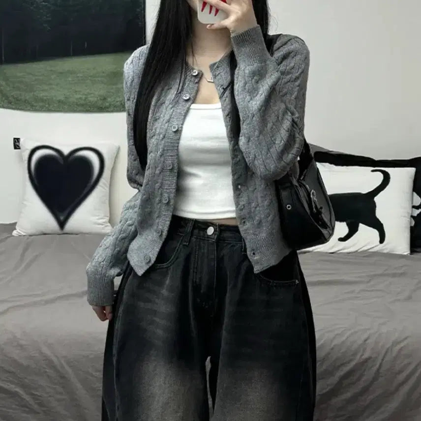 [BUNJANG] Ablie Cable Knit Cardigan Gray / 에이블리 꽈배기 니트 가디건 그레이 판매