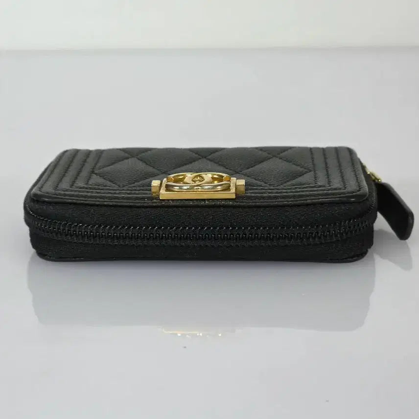 [BUNJANG] Chanel Boy Caviar Zipper Wallet / 샤넬 보이 케비어 지퍼 지갑