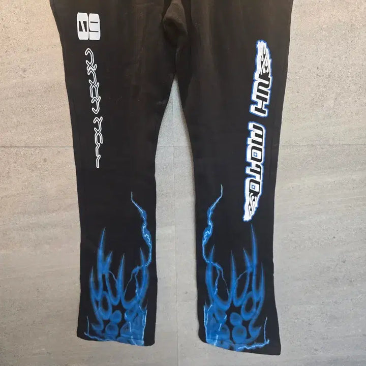 [BUNJANG] NINTH HALL NH RACE Flare Fleece Sweatpants / NINTH HALL NH RACE. 조거팬츠.