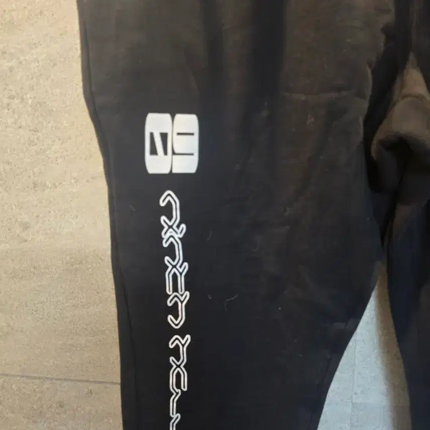[BUNJANG] NINTH HALL NH RACE Flare Fleece Sweatpants / NINTH HALL NH RACE. 조거팬츠.