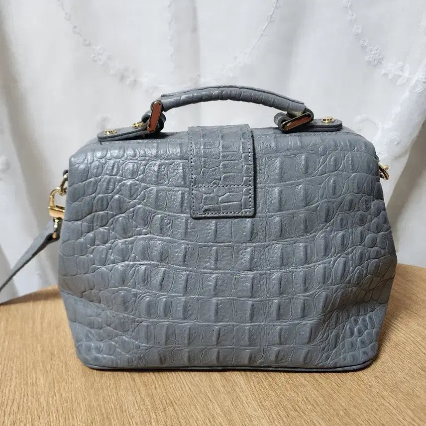 [BUNJANG] Gilli Crossbody Bag / 길리에 크로스백