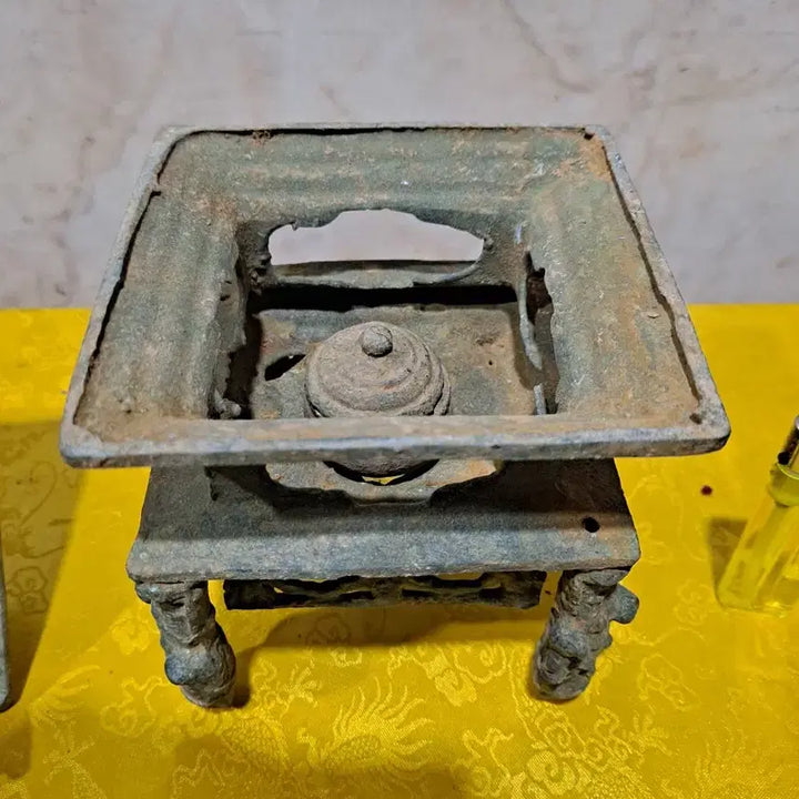 [BUNJANG] Antique Bronze Reliquary Tower / 오랜세월을 품은 동 사리탑