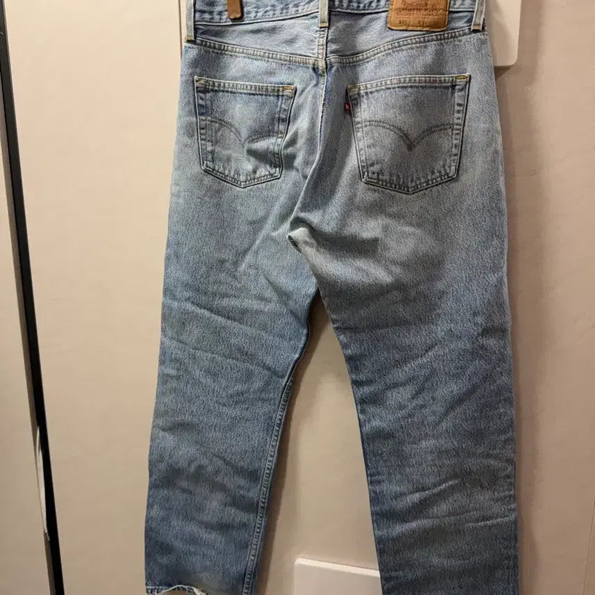 [BUNJANG] Levi's 501 Distressed Denim Jeans / 리바이스 501