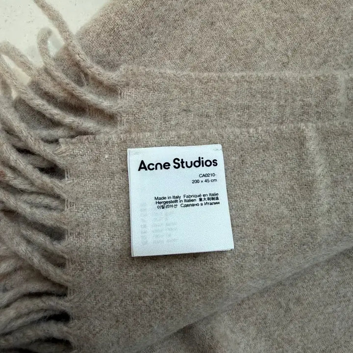 [BUNJANG] Acne Studios Muffler / 아크네 스튜디오 머플러