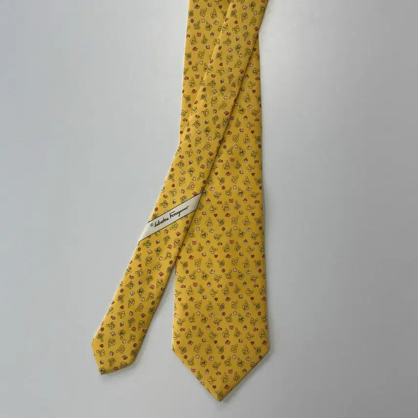 [BUNJANG] Ferragamo Necktie / 페레가모(Ferragamo) 명품 정품 넥타이