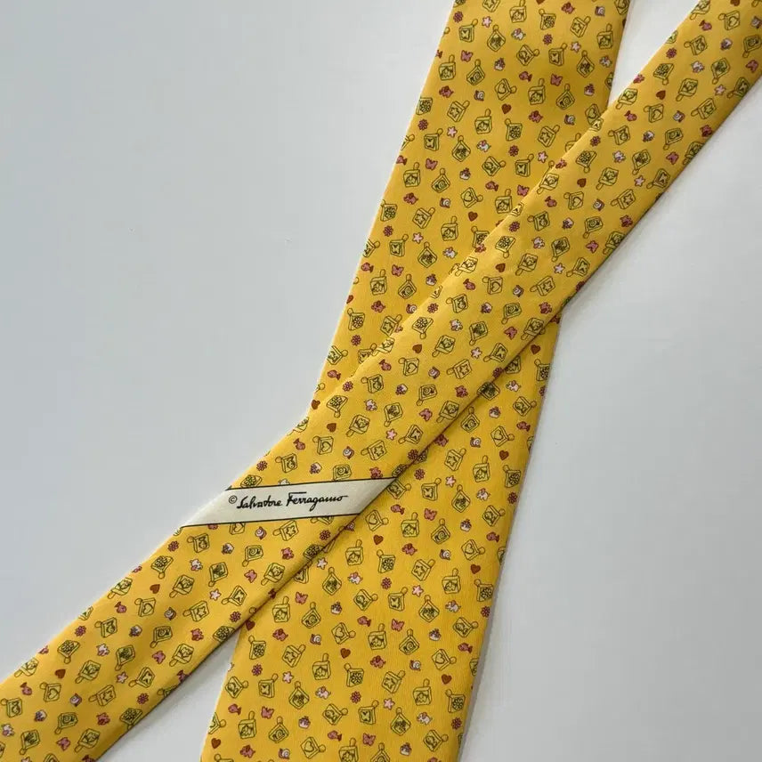 [BUNJANG] Ferragamo Necktie / 페레가모(Ferragamo) 명품 정품 넥타이