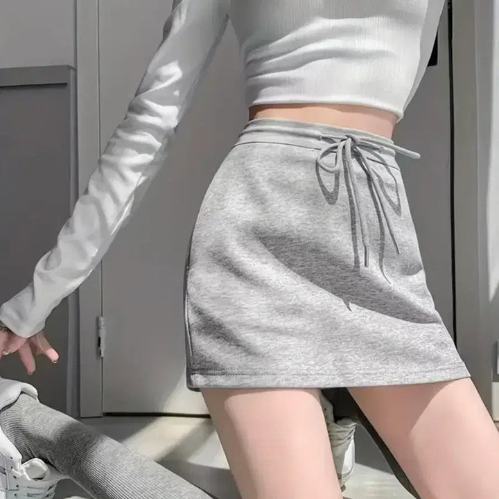 [BUNJANG] Gray Crop Hoodie and Mini Skirt Set / 회색 크롭 후드 집업.스커트세트 66사이즈()