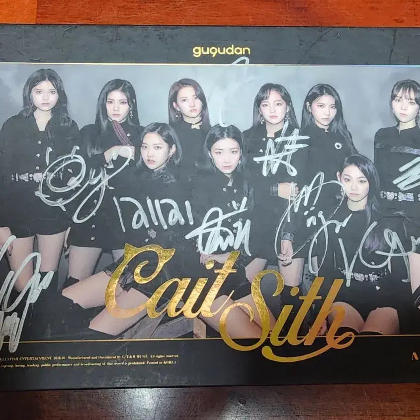 [BUNJANG] Gugudan Act.04 Cait Sith Signed Album / 구구단 싸인 앨범 반택무료