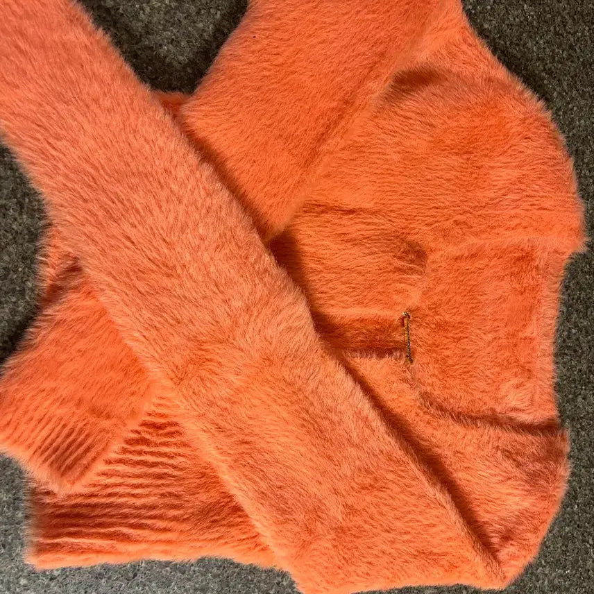 [BUNJANG] Jacquemus Fluffy Cardigan (Size 38) / 정품 자크뮈스 플러피 가디건 38