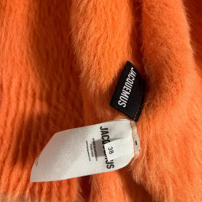 [BUNJANG] Jacquemus Fluffy Cardigan (Size 38) / 정품 자크뮈스 플러피 가디건 38