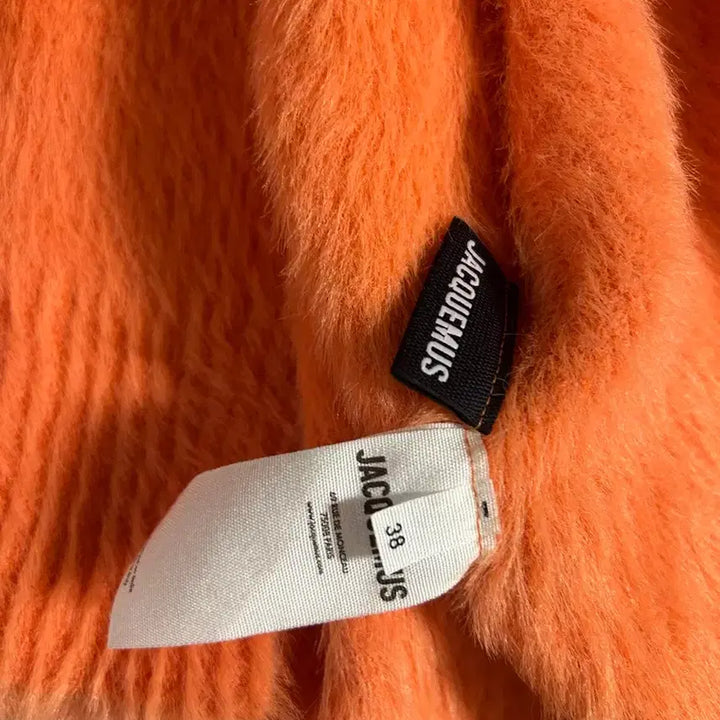 [BUNJANG] Jacquemus Fluffy Cardigan (Size 38) / 정품 자크뮈스 플러피 가디건 38