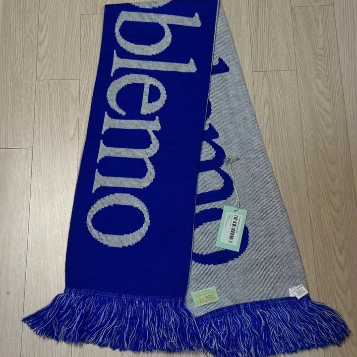 [BUNJANG] Aries No Problemo Scarf / aries 에리즈 no problemo 스카프