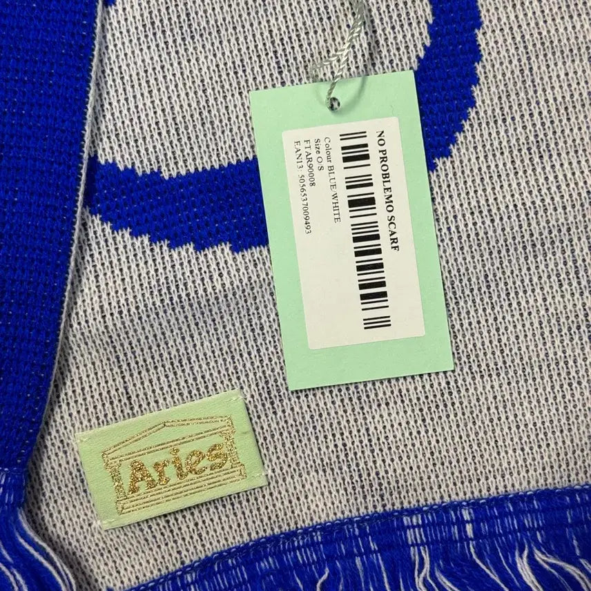 [BUNJANG] Aries No Problemo Scarf / aries 에리즈 no problemo 스카프