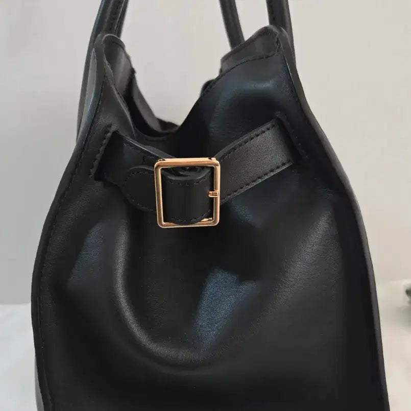 [BUNJANG] AKB Saddle Skin Ago Bag / 가격더내림)아크비 새들스킨 아고백