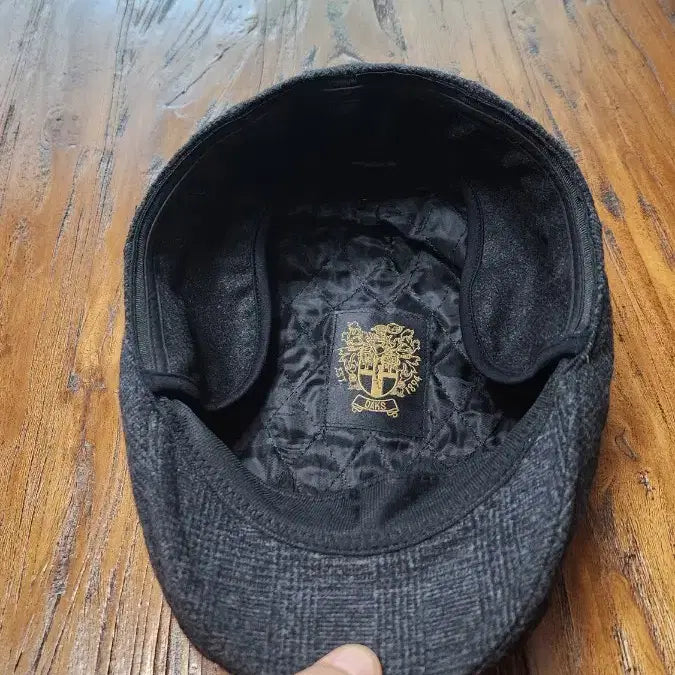 [BUNJANG] Daks Wool Check Hunting Cap / 닥스 모직 체크 헌팅캡 모자