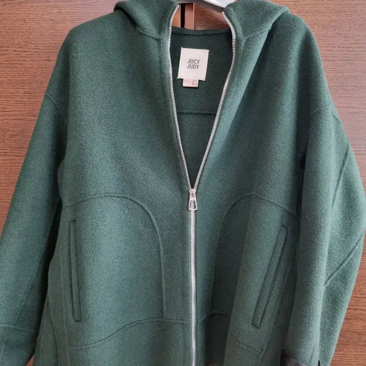 [BUNJANG] JUCY JUDY Cashmere Blend Handmade Hooded Short Coat / 쥬시쥬디 캐시미어블렌디 핸드메이드 후드코트