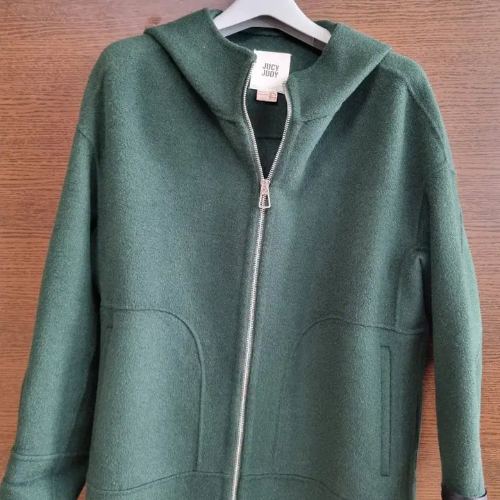[BUNJANG] JUCY JUDY Cashmere Blend Handmade Hooded Short Coat / 쥬시쥬디 캐시미어블렌디 핸드메이드 후드코트
