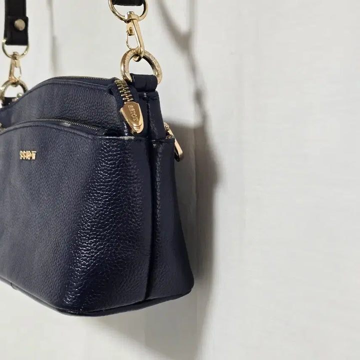 [BUNJANG] Ssamji Navy Leather Crossbody Shoulder Bag / 쌈지 네이비 소가죽 크로스백 숄더백 0126