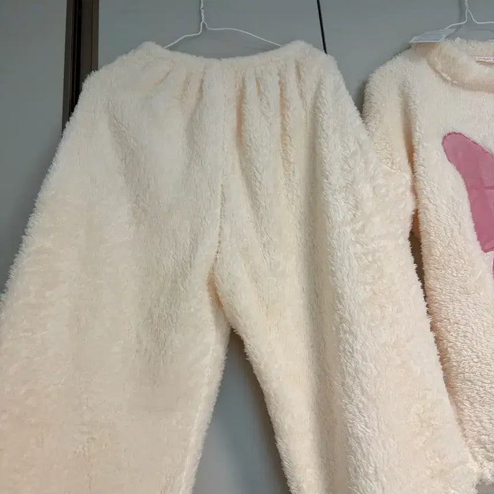 [BUNJANG] Ribbon Sleepwear Set (F) / 새상품 리본 수면 옷세트 바지 티 556677 (F)