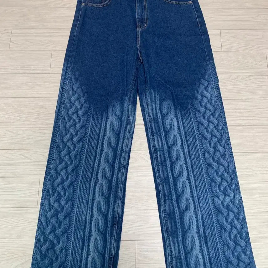 [BUNJANG] WELLDONE Knit Laser Denim Pants / WELLDONE 웰던 니트 레이저  데님 팬츠