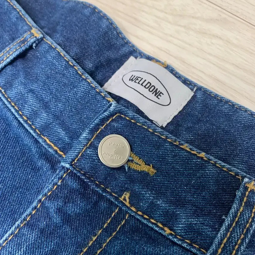 [BUNJANG] WELLDONE Knit Laser Denim Pants / WELLDONE 웰던 니트 레이저  데님 팬츠