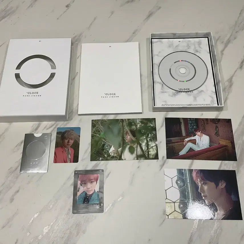 [BUNJANG] Park Jihoon O'Clock 1st Mini Album / 박지훈  미니앨범 1집 : O'CLOCK