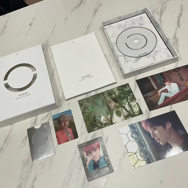 [BUNJANG] Park Jihoon O'Clock 1st Mini Album / 박지훈  미니앨범 1집 : O'CLOCK
