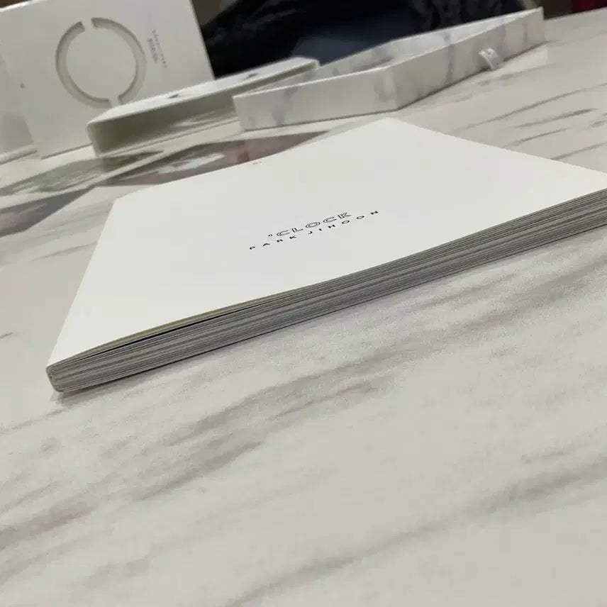 [BUNJANG] Park Jihoon O'Clock 1st Mini Album / 박지훈  미니앨범 1집 : O'CLOCK